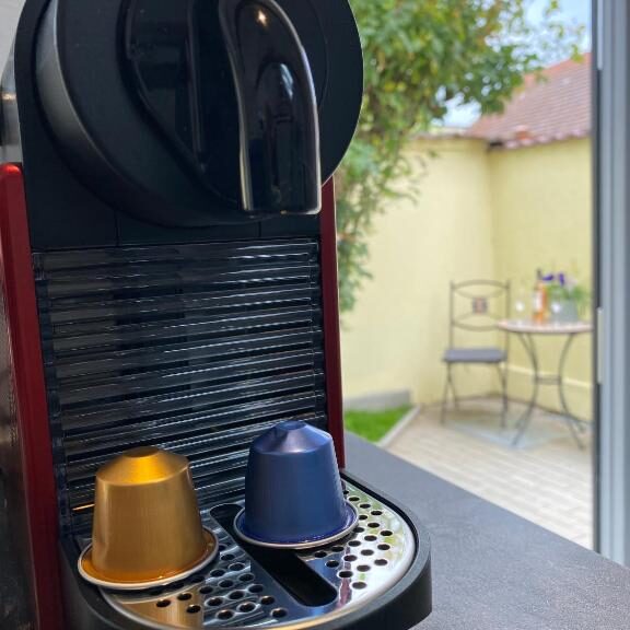 Apartment-in-Wien-mit-Terasse-und-Cafe